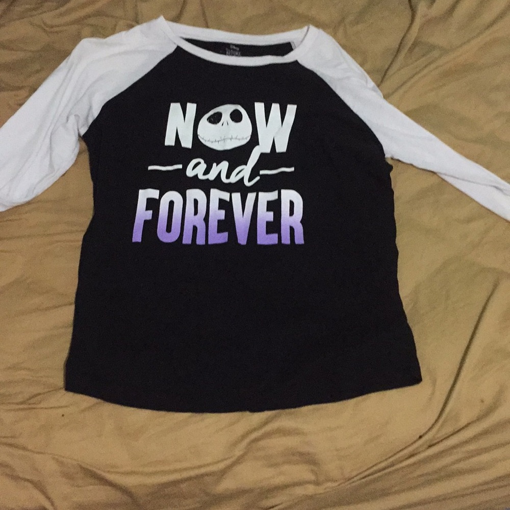 Clothes - Picture 16 of 16